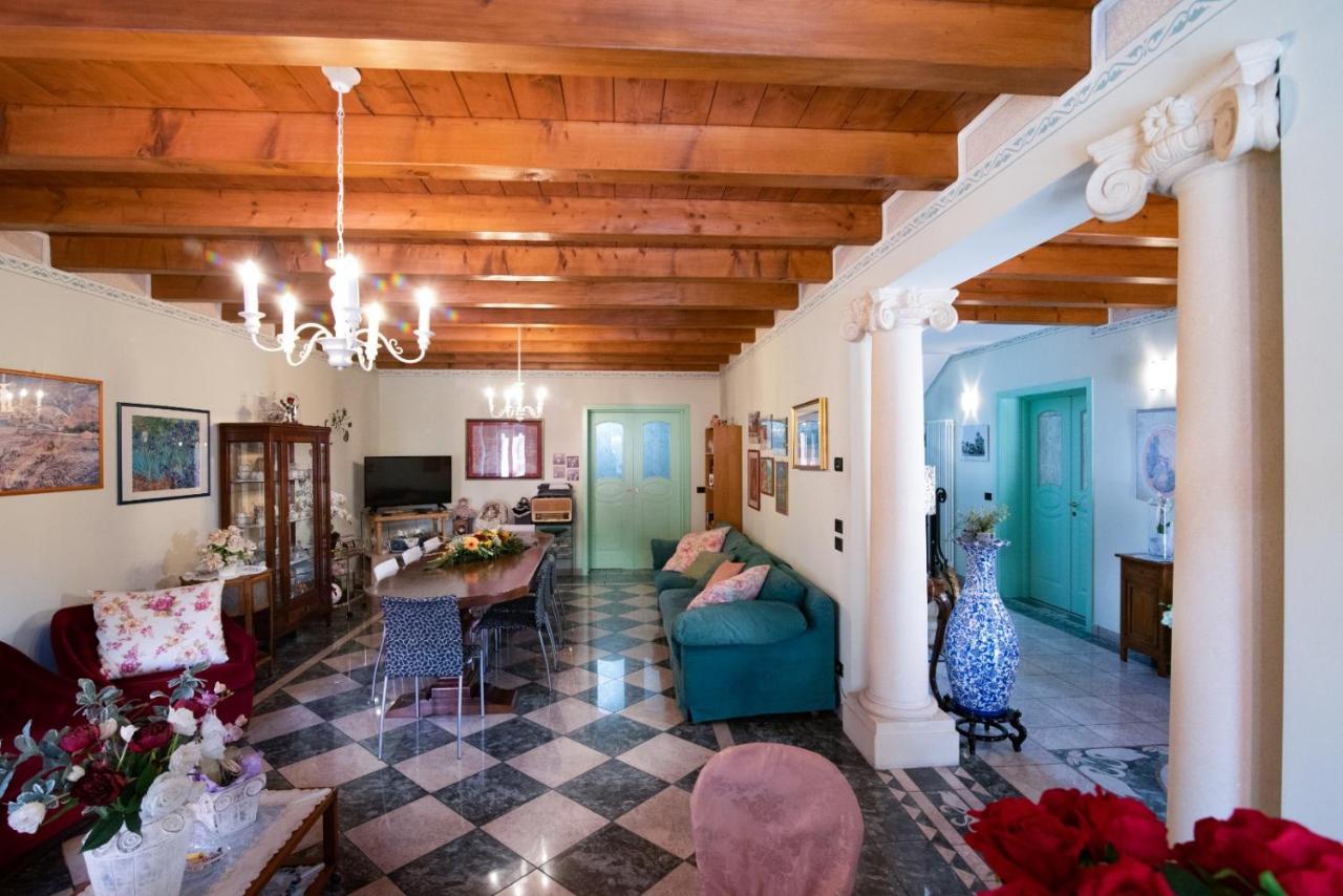 מונטניאנה Villa Mari מראה חיצוני תמונה