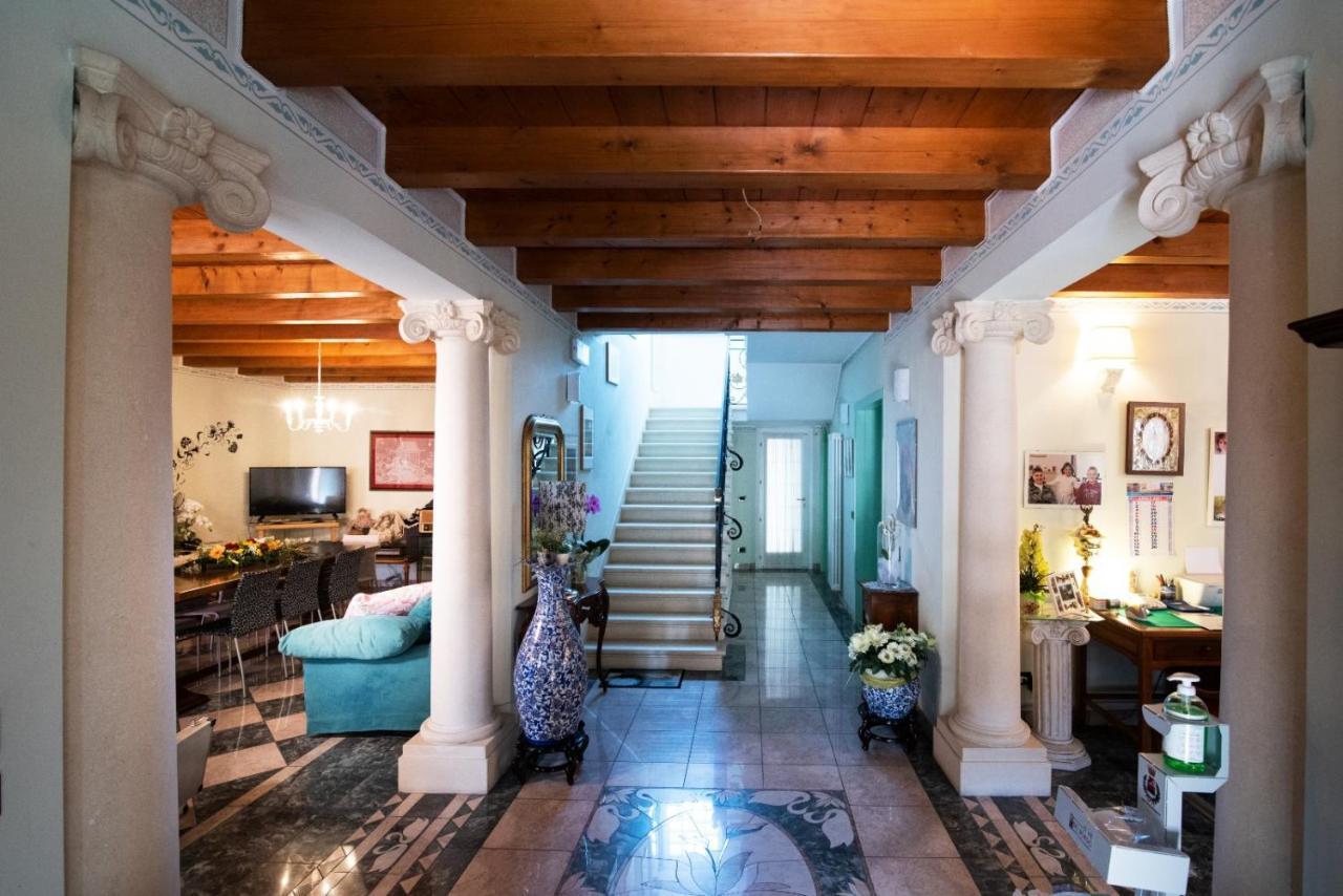 מונטניאנה Villa Mari מראה חיצוני תמונה